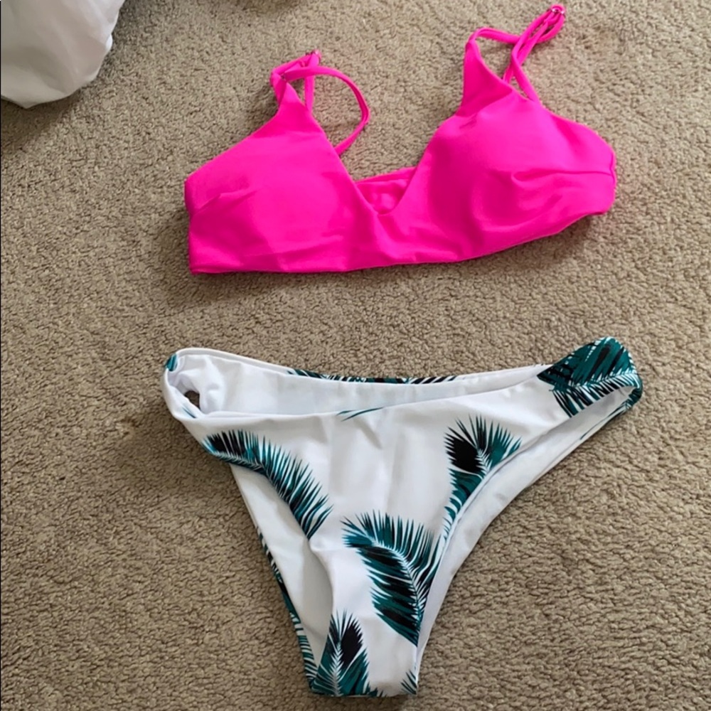 Bathing suit
